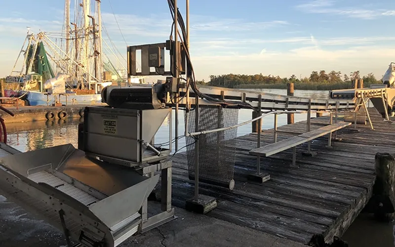 Dockmate bulk weighing scale on a dock