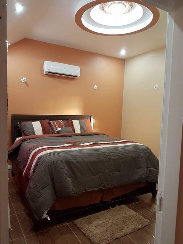 Ashbury Villa master bedroom with king bed