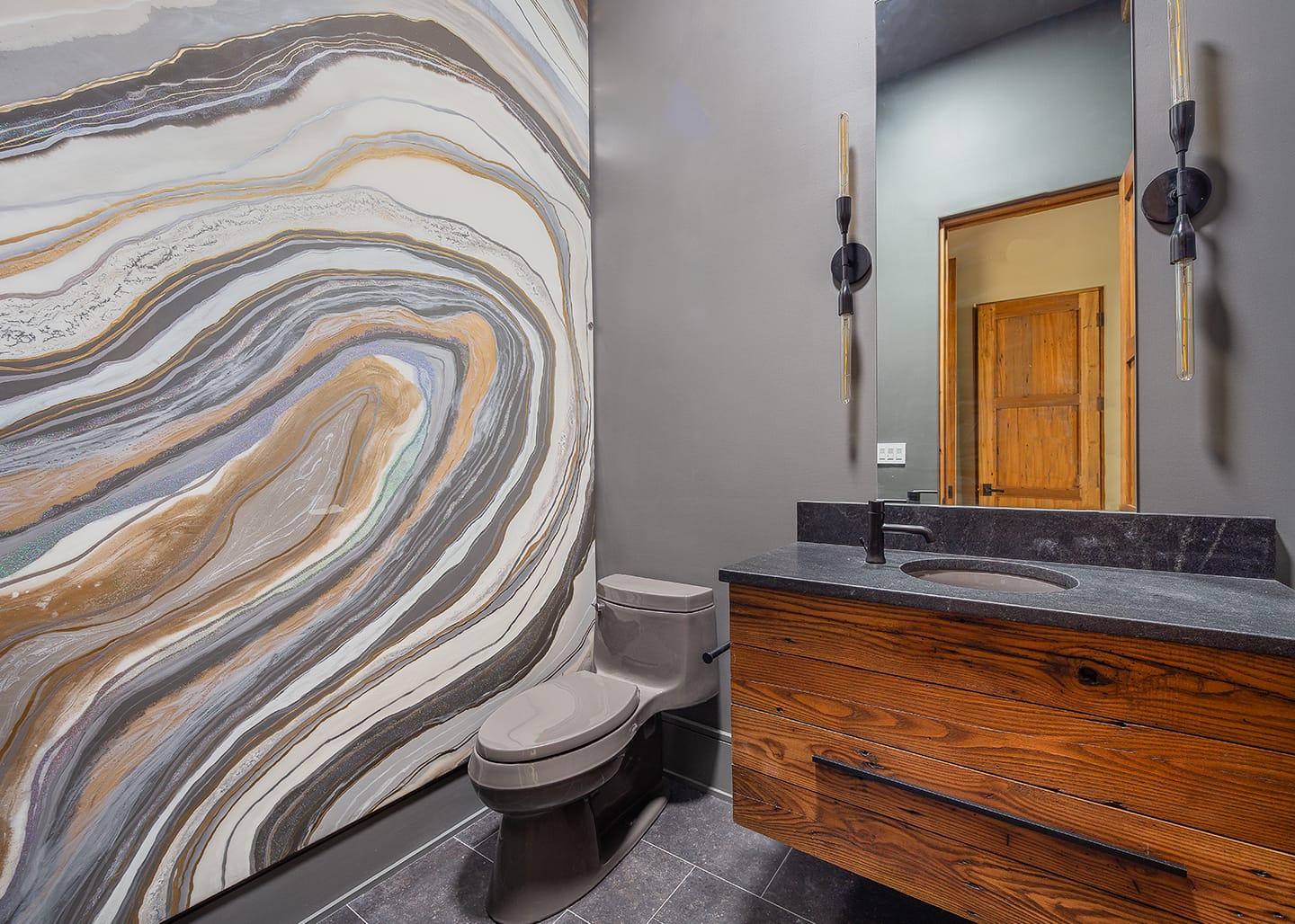 Second guest bath