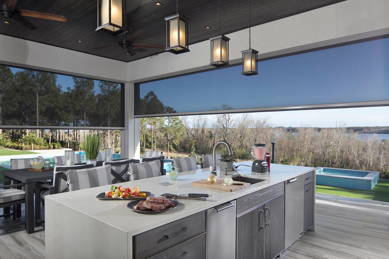 Phantom retractable screen outdoor living