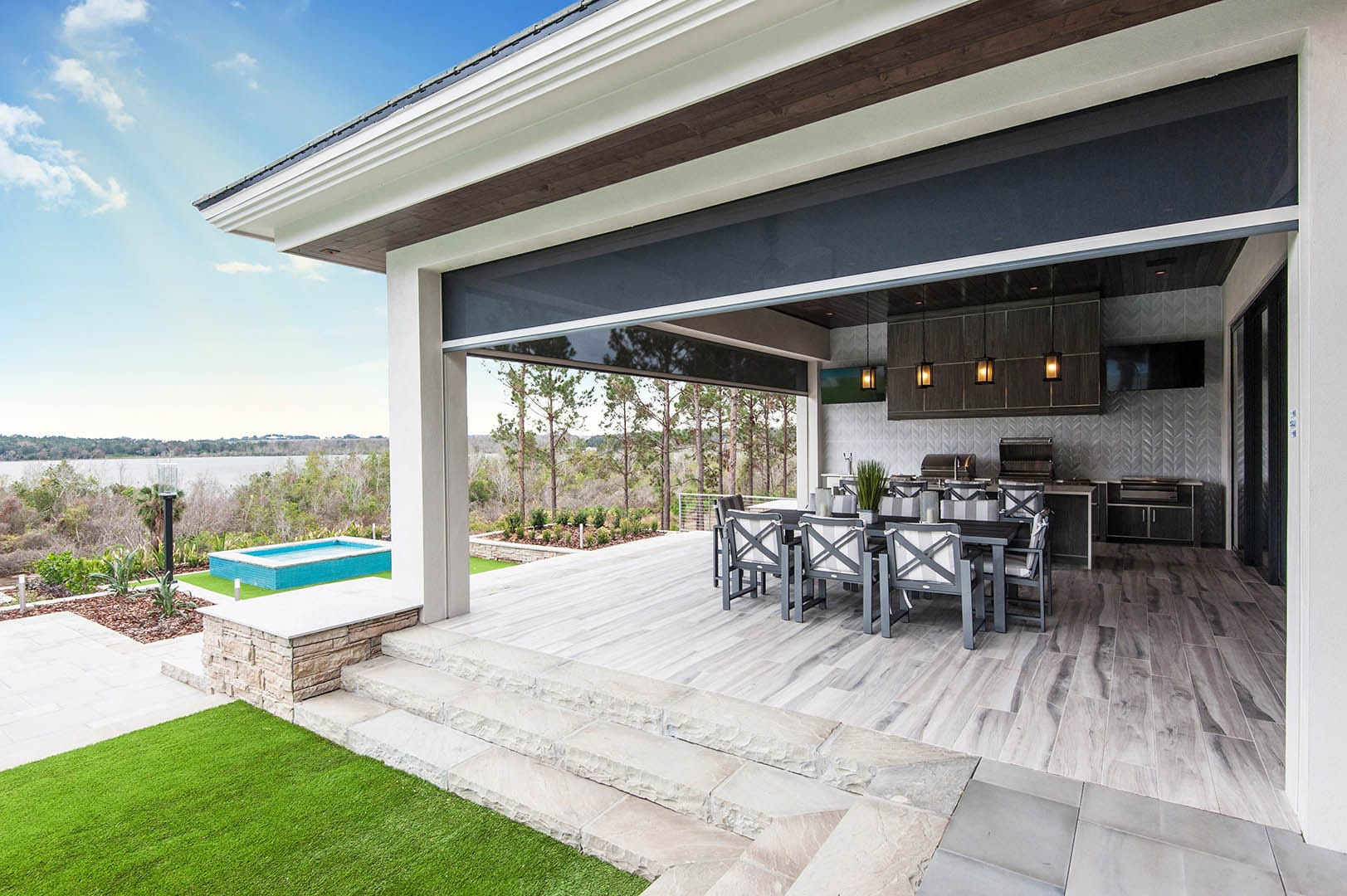 Phantom retractable screen porch