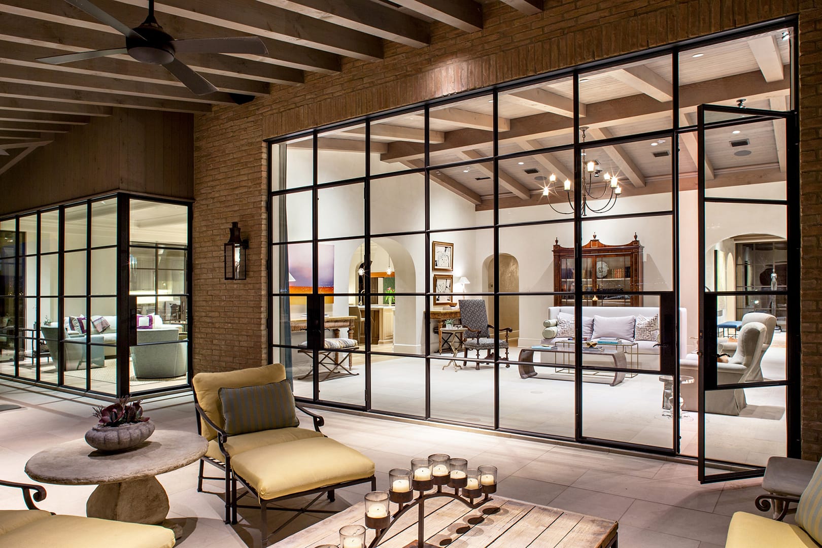 Rehme steel door with elegant steel framing
