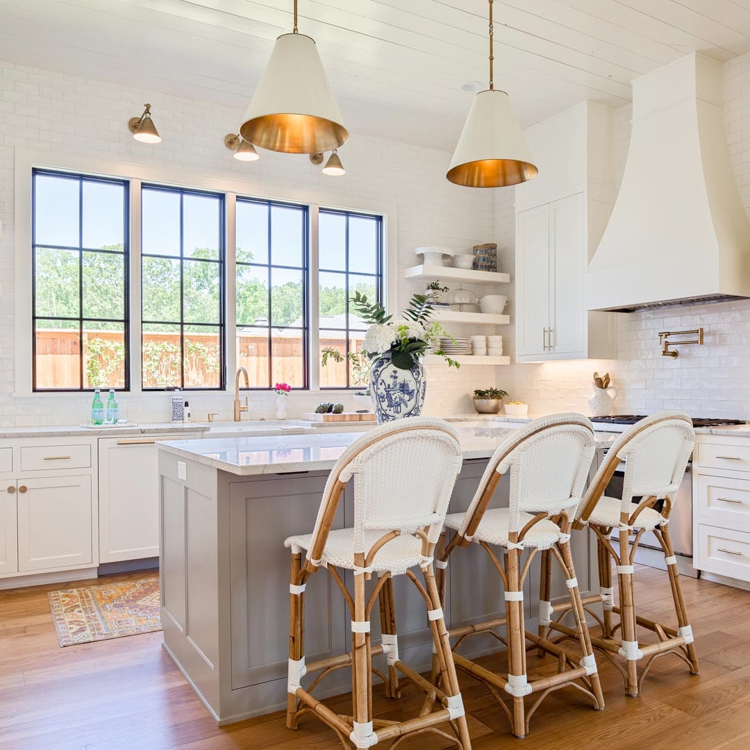 Epicurean kitchen featuring luxury appliances by The Cottage